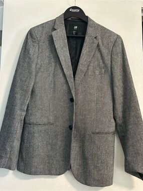 H&M Men's Heather Gray Two-Button Sport Coat